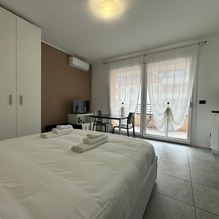 Sempione Rho Expo Stay - Affitti Brevi Italia Pero Exterior foto