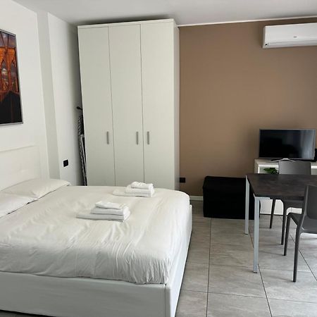 Sempione Rho Expo Stay - Affitti Brevi Italia Pero Exterior foto